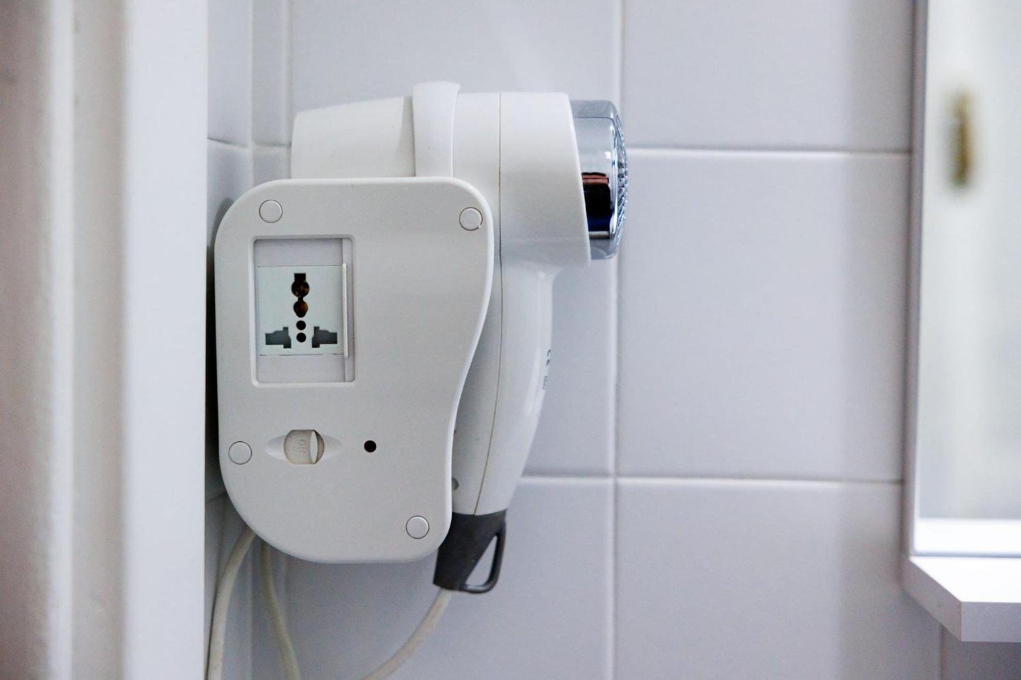 Clavdia Mini Flat Rom